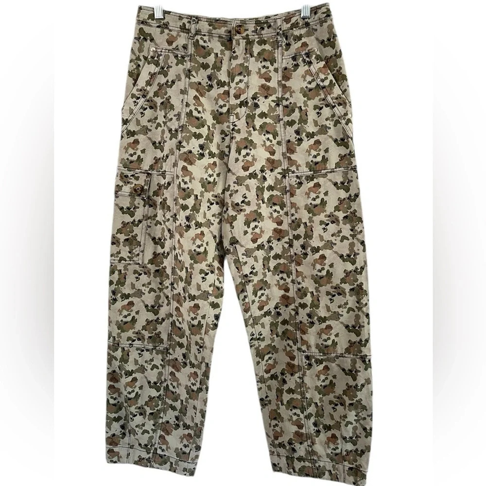 Anthropologie Camo Pants Size 6